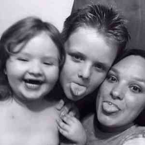 Meet your Posher, Virginia